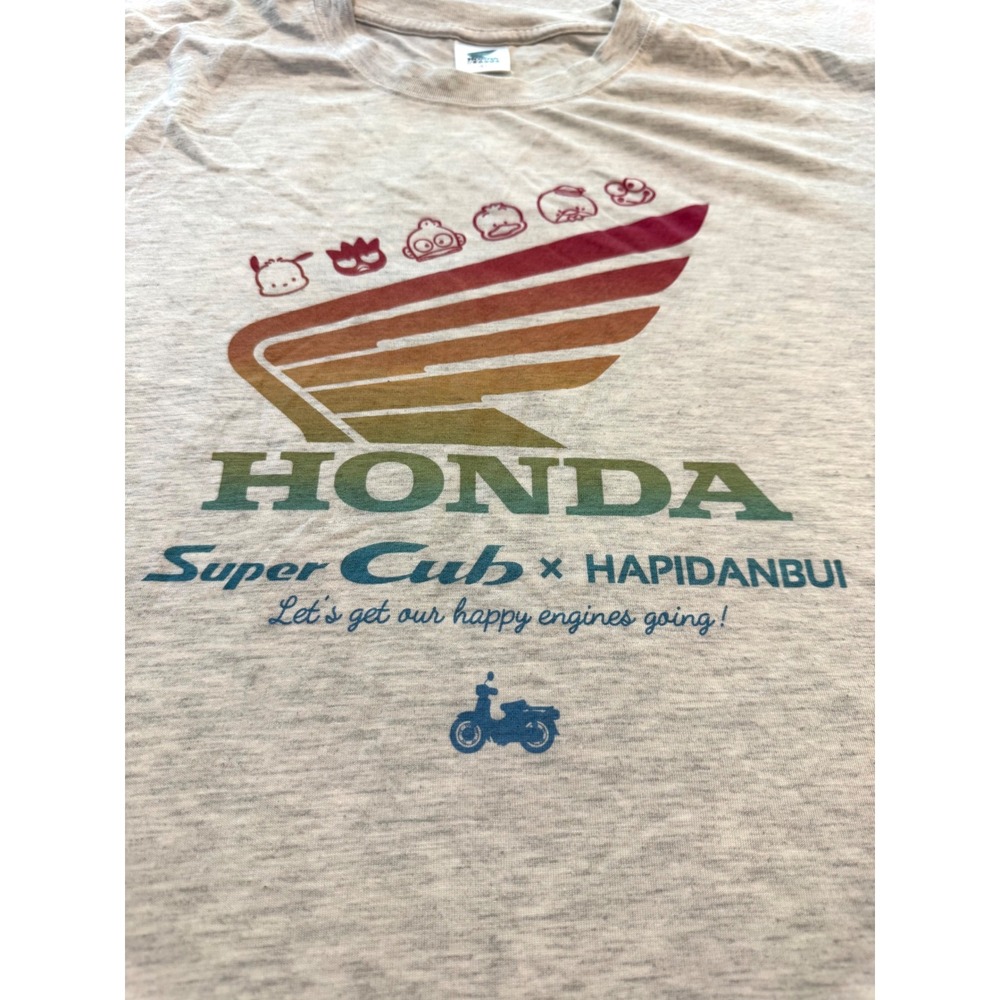 Honda Super Cub x Hapidanbui Sanrio Graphic T-Shirt Grey Large 5277-2585 - Picture 2 of 7